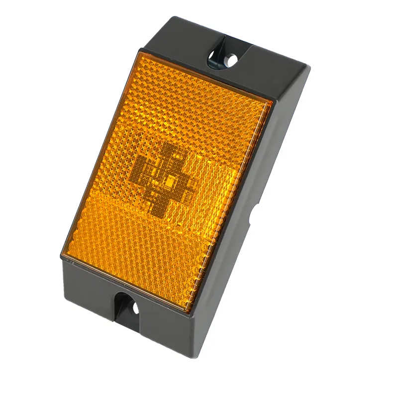 LED RV Combination Tail Light with License Plate Bracket, 12V Clearance Light — photo 2