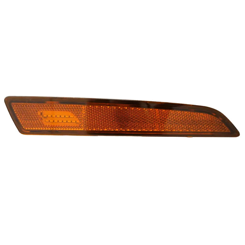82750743 RH LED Side Marker Lamp Fits Volvo VNL 2018-2024 82750741 — photo 2