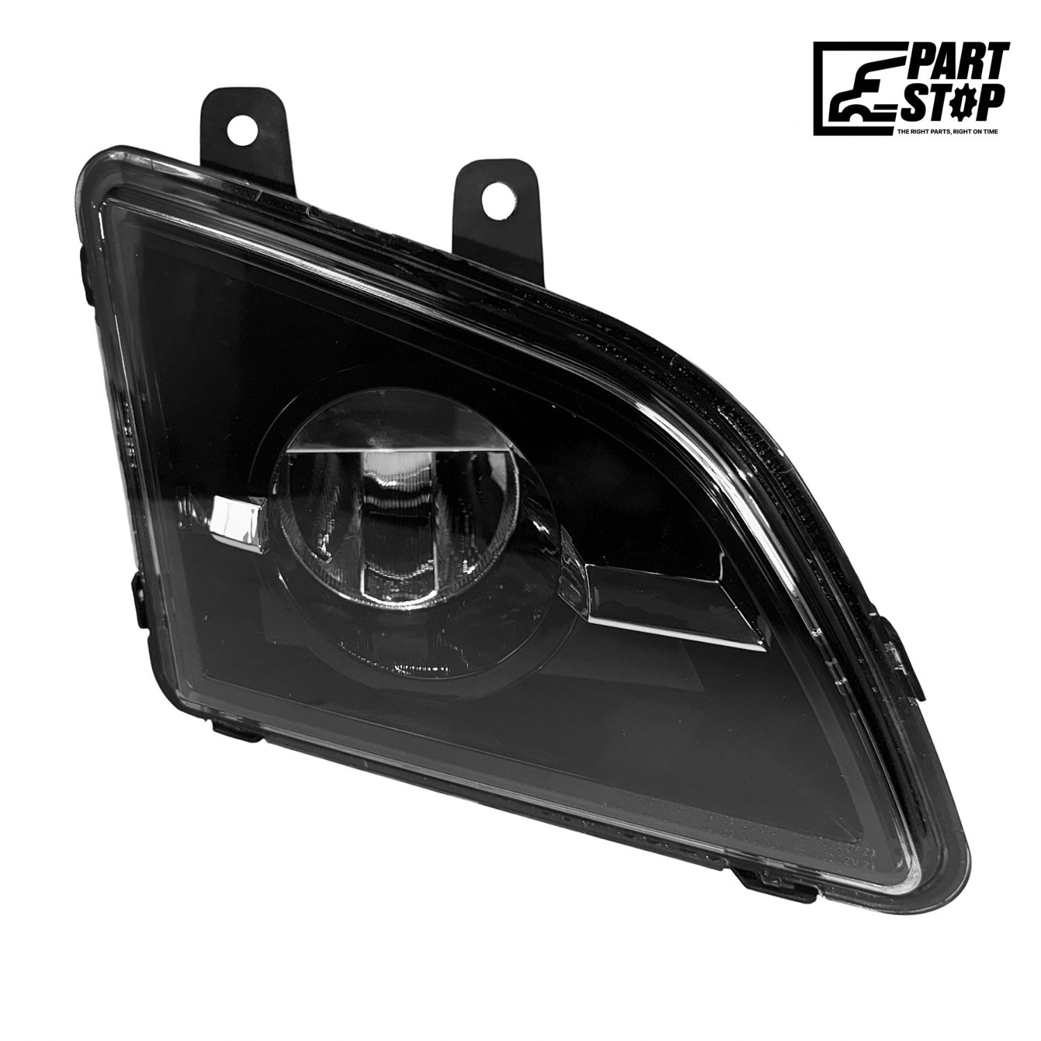 82775828  RH Passenger side Fog Light Fits Volvo VNL 2018-2023