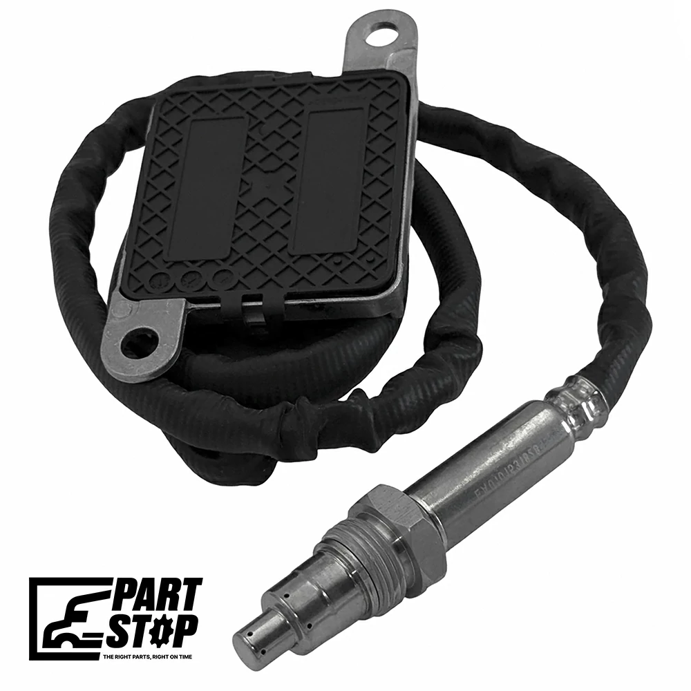 NOX Sensor A0101531828 5WK9 7340A Fits for Detroit Diesel MB Freightliner — photo 2