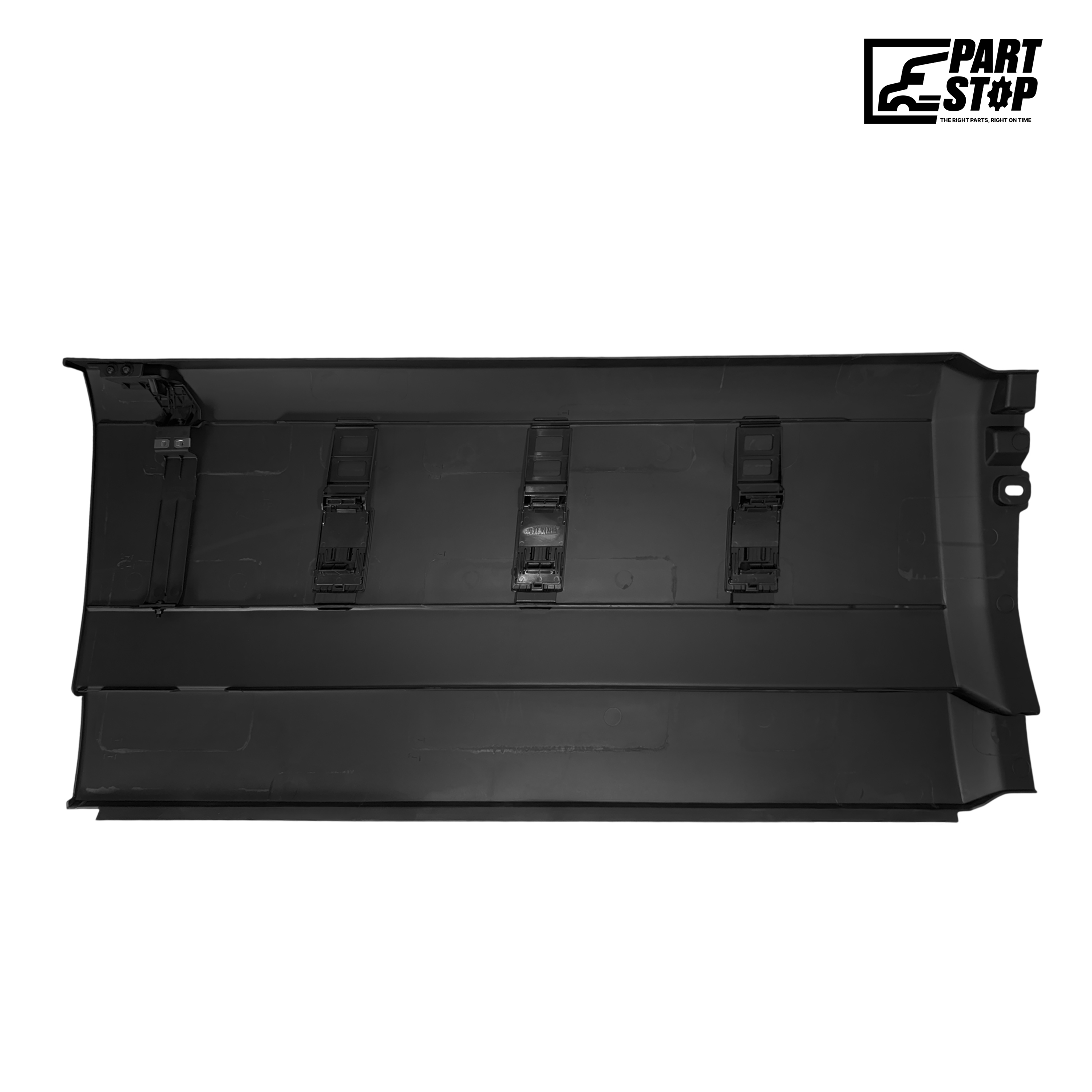 Middle Chassis Fairing Panel 63" RH PP 2018+ Volvo VNL — photo 2