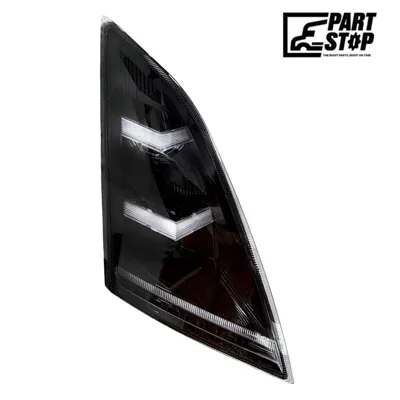 Right LED Headlight Fits Volvo VNL 2018 - 2023 82329590 , 82794483 , 23680020